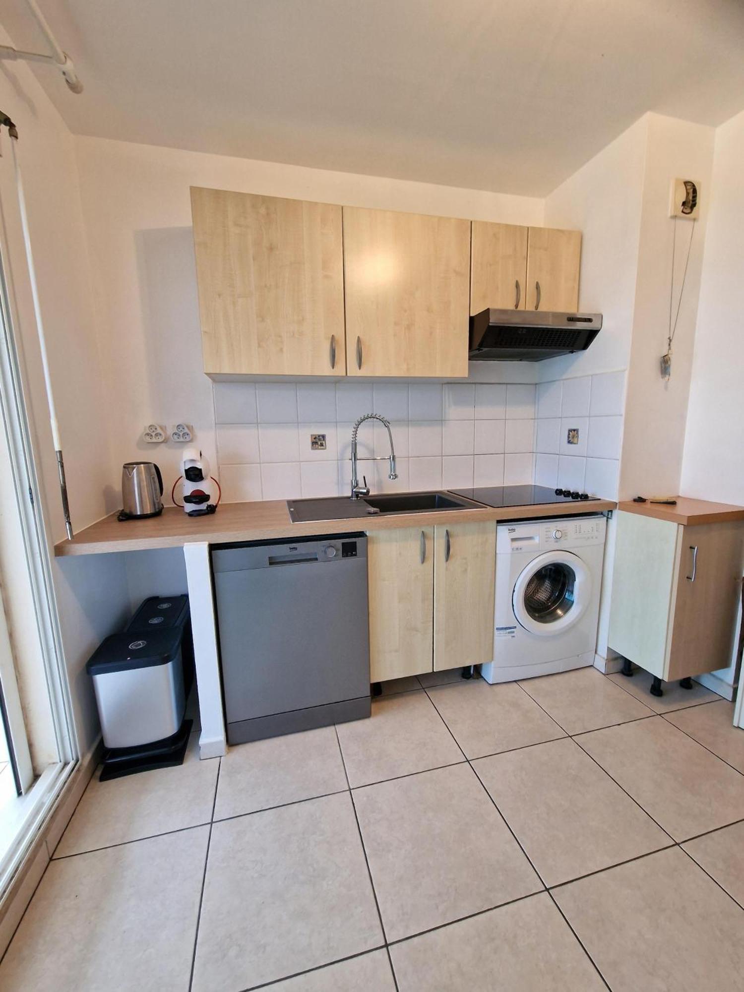 Appartement Villa Sur Le Toit, Vue Mer Сен Жилс ле Бен Екстериор снимка